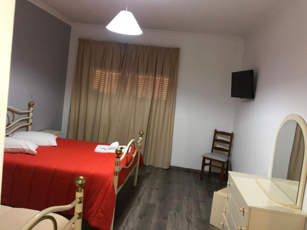 Restaurante Residencial Pizzaria S. Estevao Aguiar da Beira Bagian luar foto